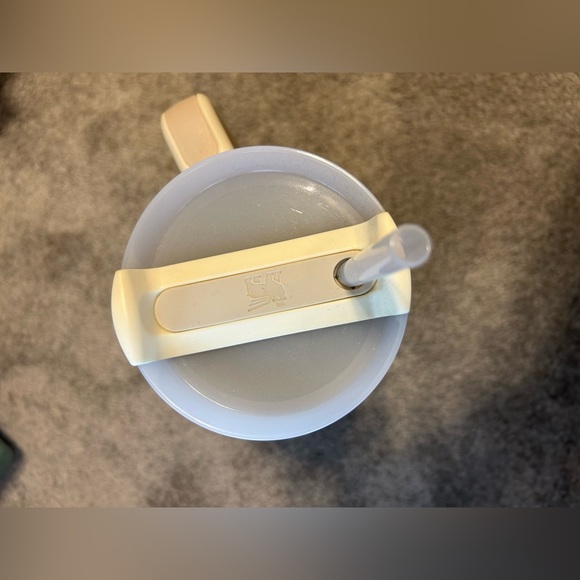 40 ounce Stanley - Picture 6 of 6